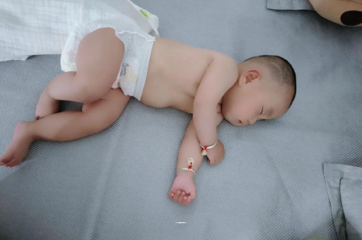 南宁宝宝发烧可以喝牛奶吗